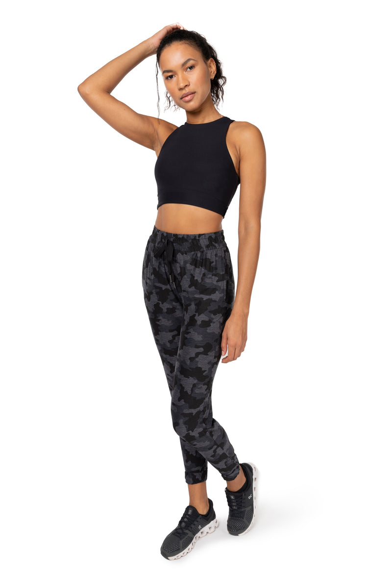Kyodan Womens Day-To-Day Energize Camo Joggers